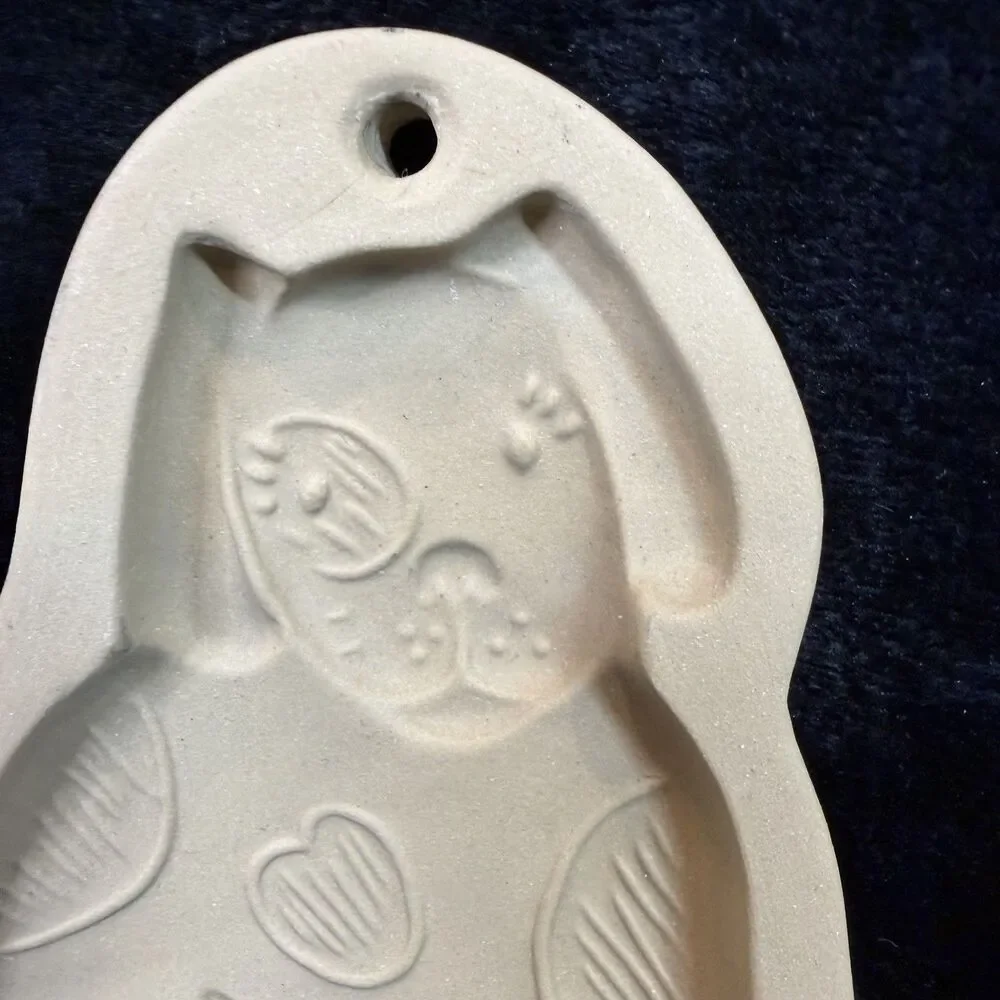 Brown Bag Cookie Art Molds Spot the Dog & Mama Kitty Cat Set of 2 Vintage 1988